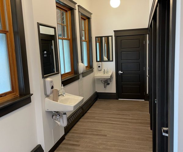 Ferni Arts Station (7)