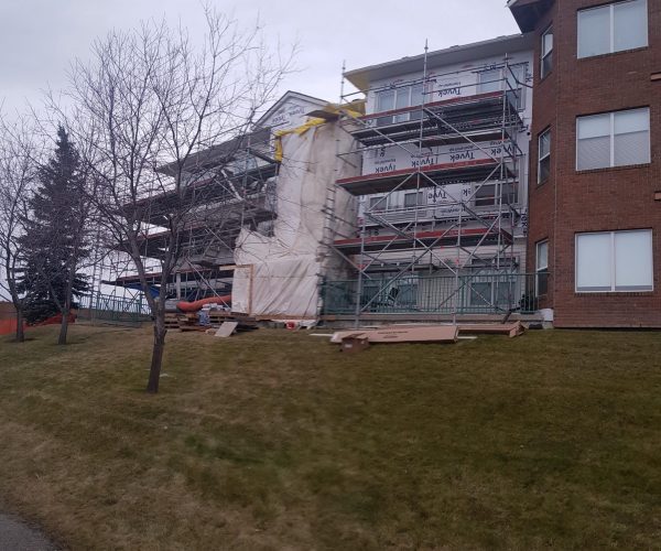 Grandeur Condo 4 (1)